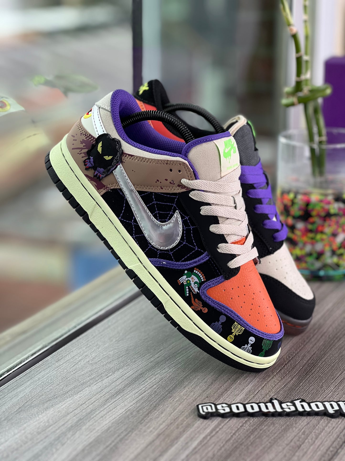 Nike SB Dunk Low “What the Hallowen”