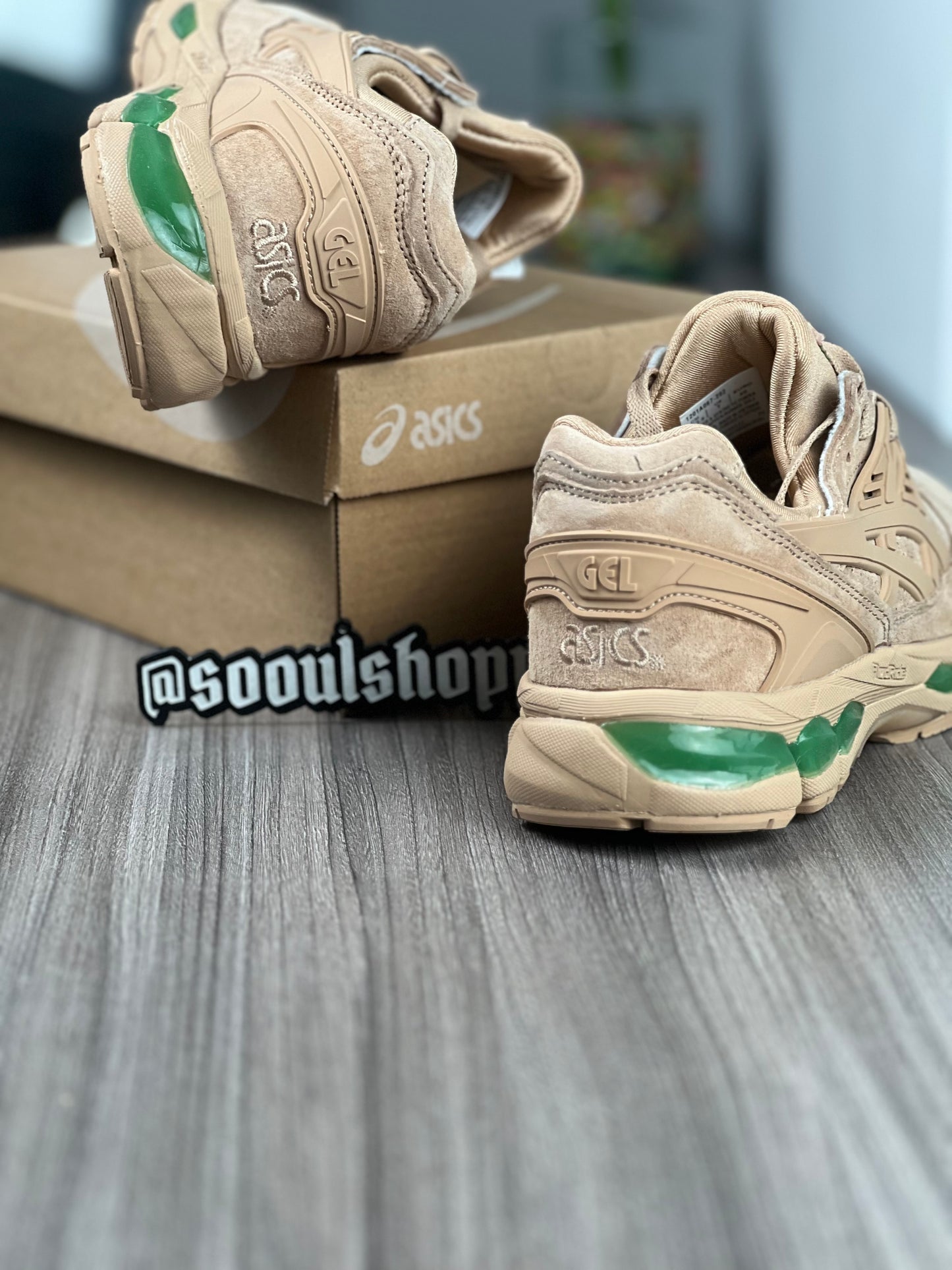 ASICS GEL-KAYANO TRAINER 21 WOOD CREPE