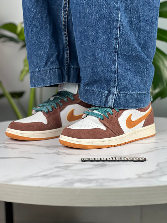 Air Jordan 1 Low Cacao Wow
