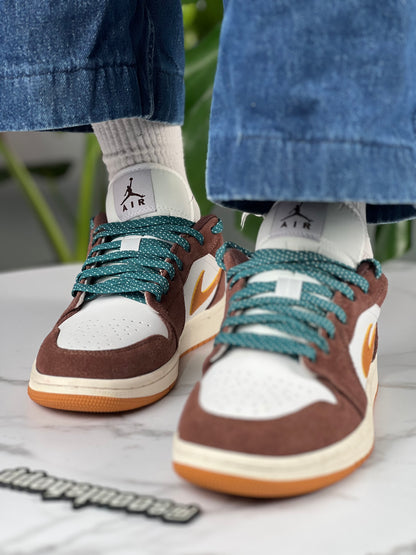 Air Jordan 1 Low Cacao Wow