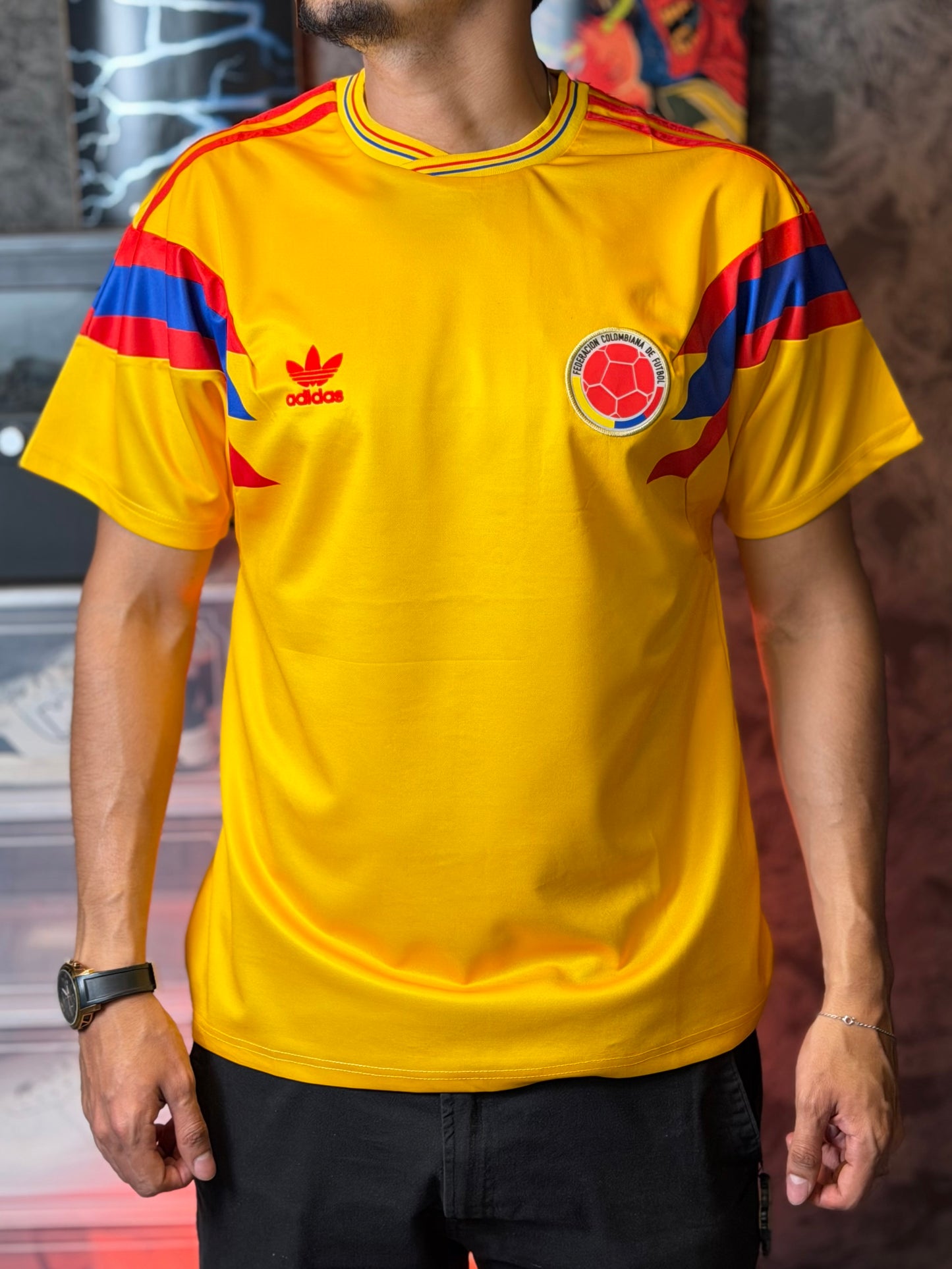 CAMISETA VISITANTE SELECCIÓN COLOMBIA 1990