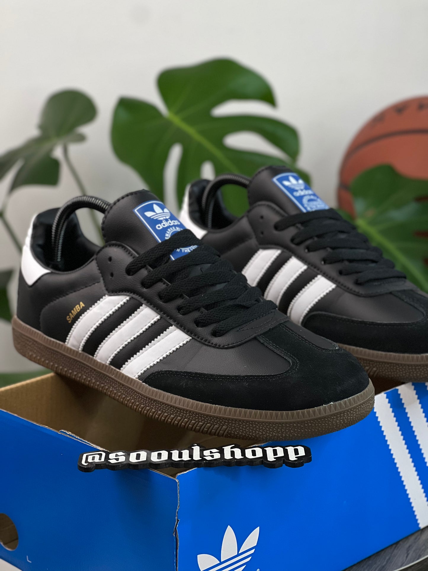 Adidas Samba