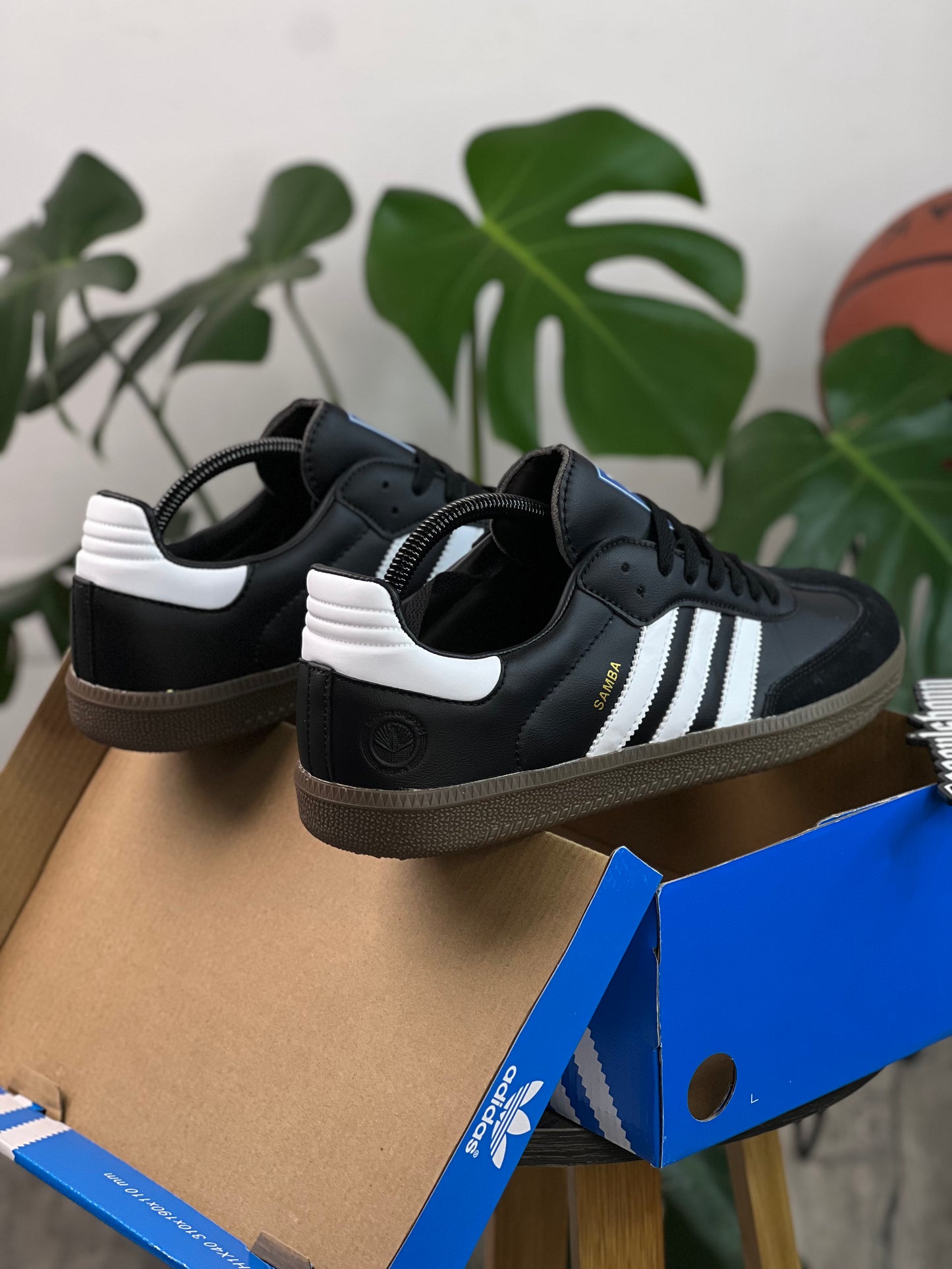 Adidas Samba