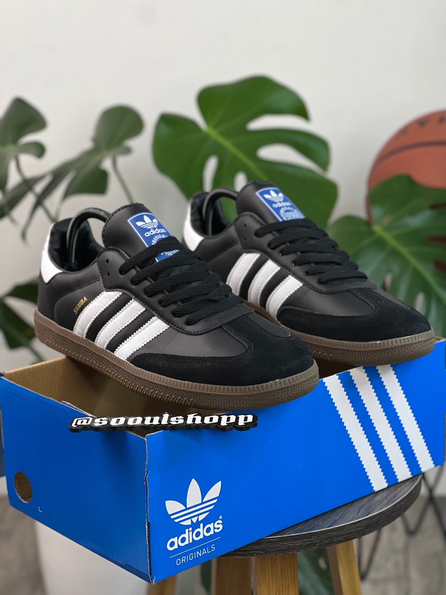 Adidas Samba