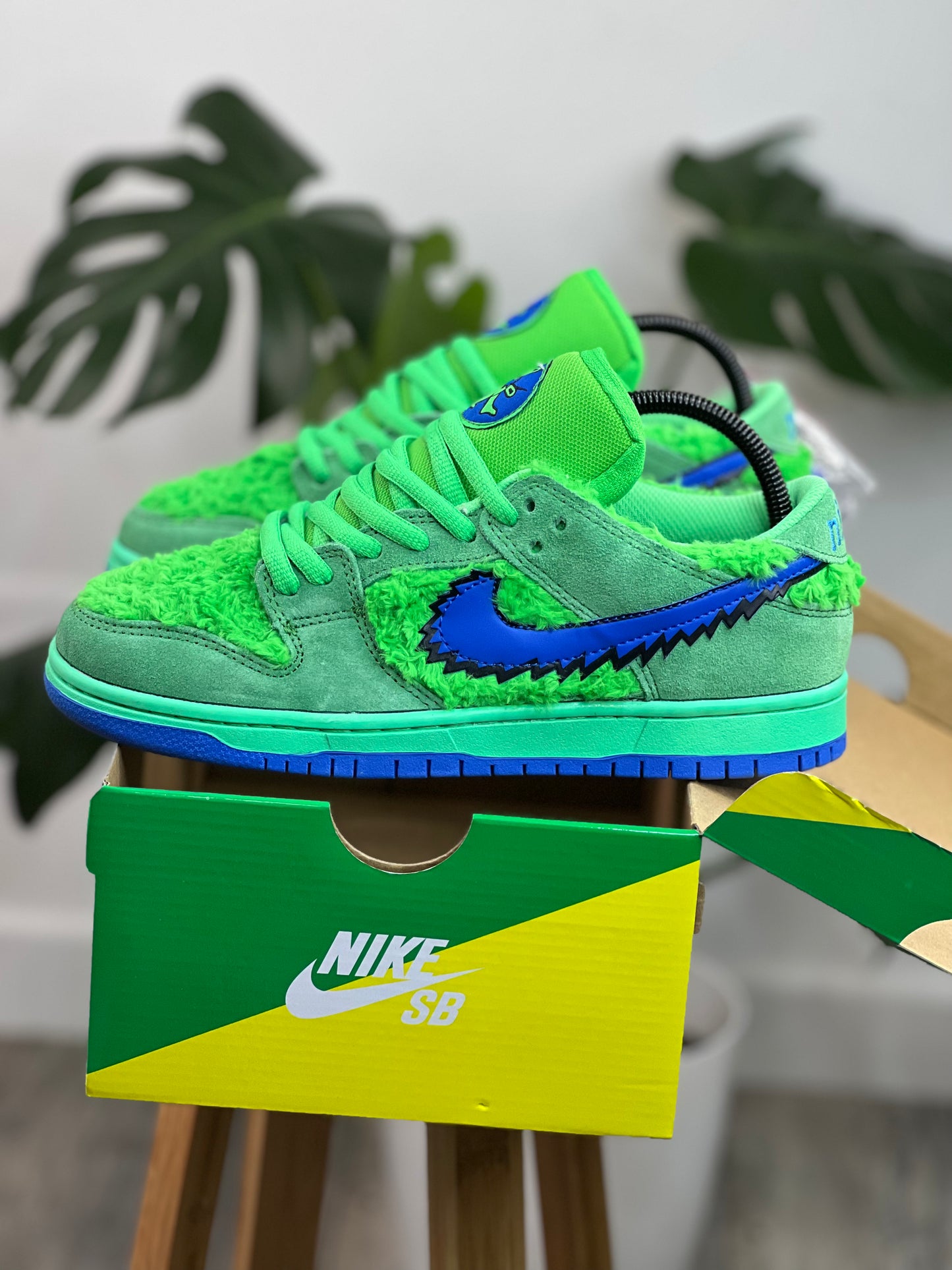 Nike Dunk Grateful Dead Green