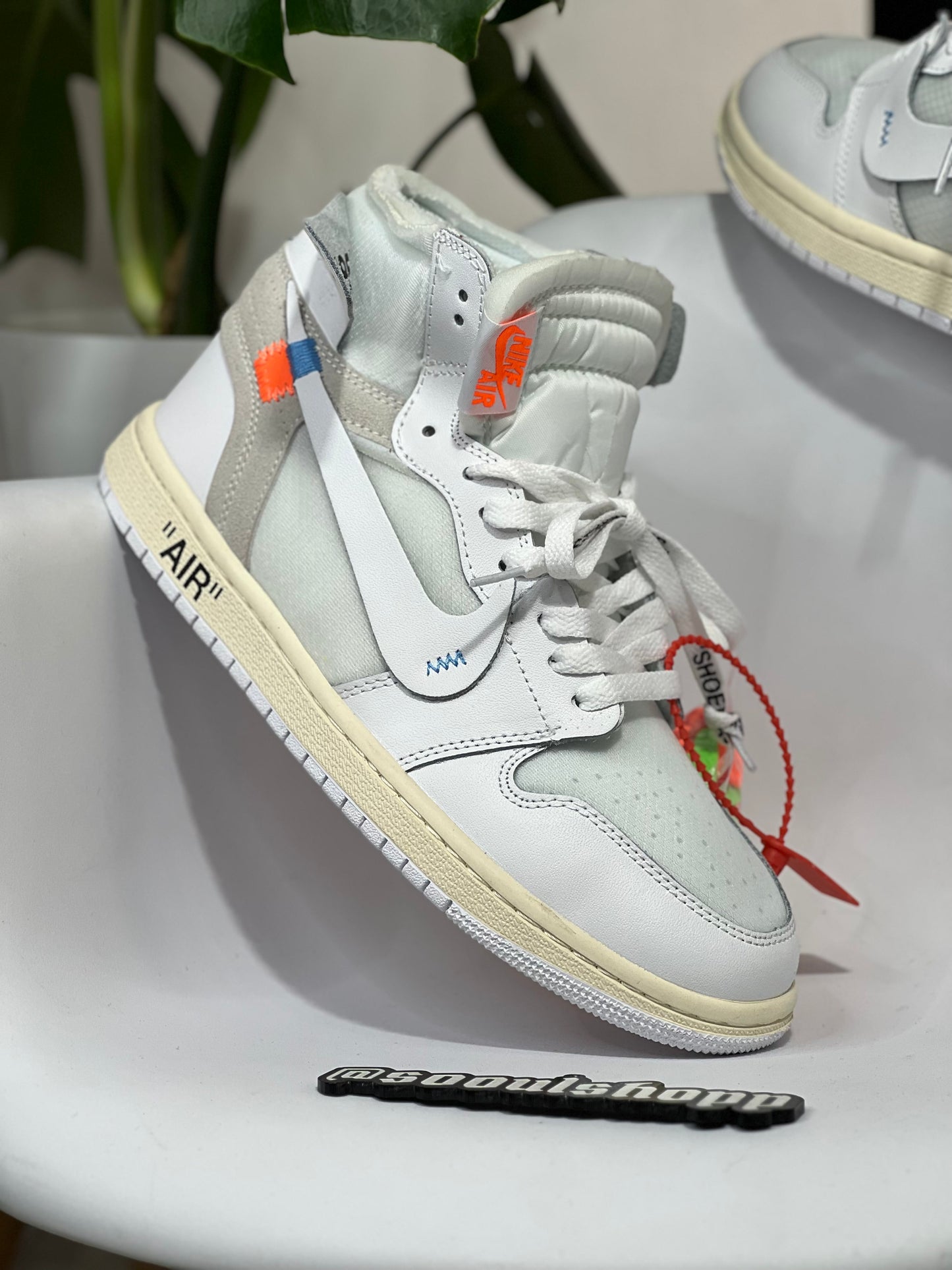 Air Jordan Retro 1 Off White