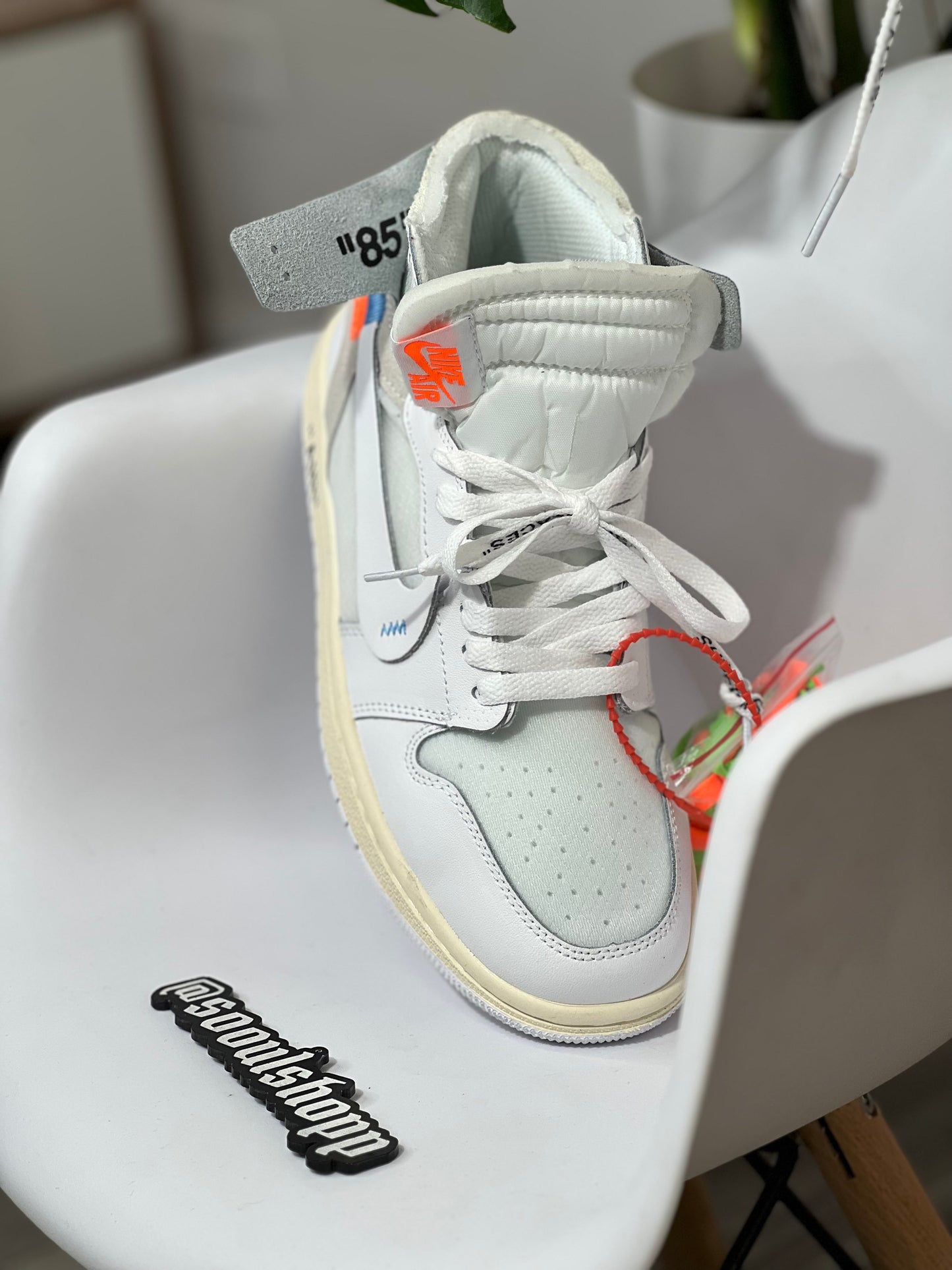 Air Jordan Retro 1 Off White