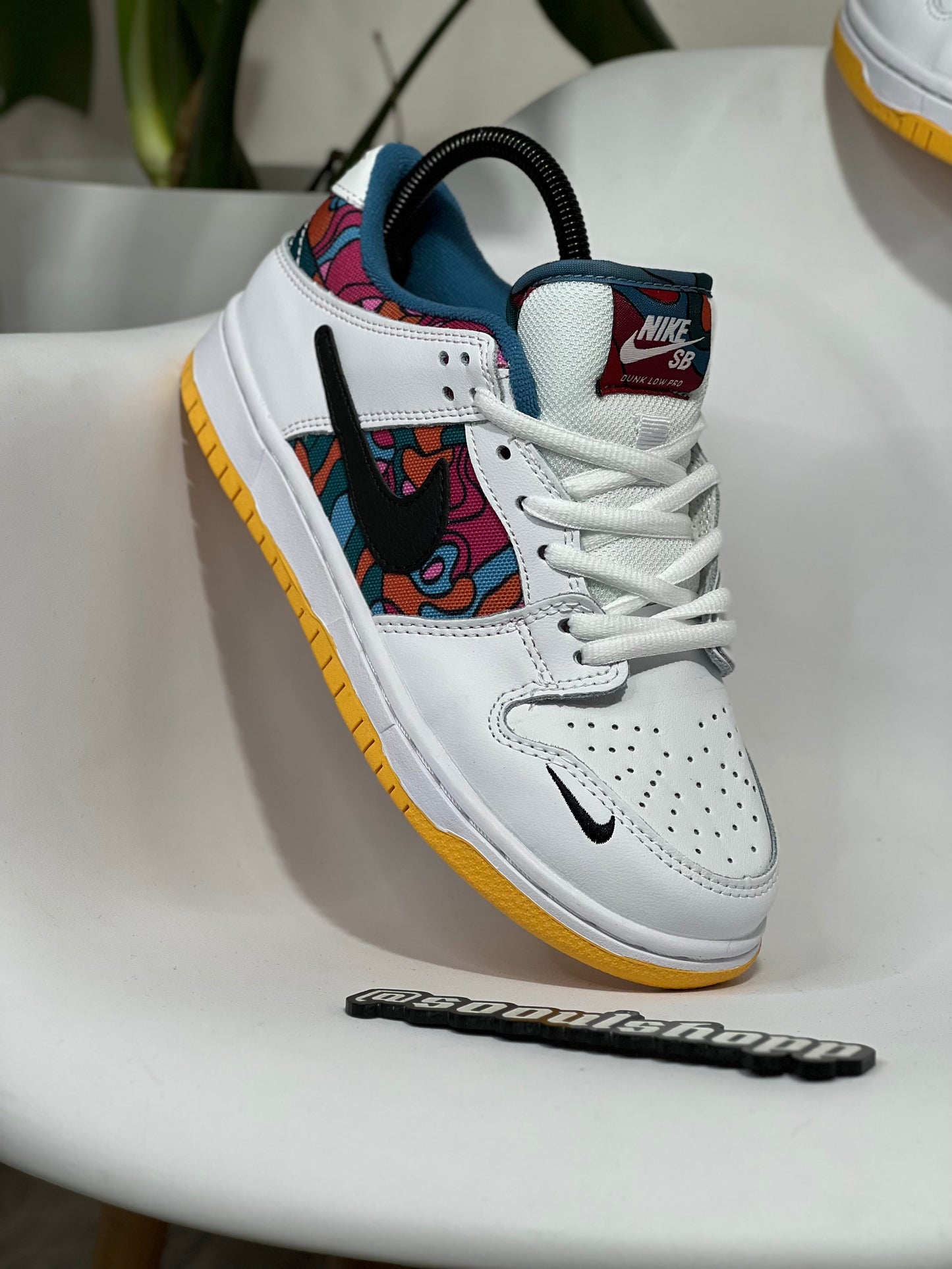 Nike SB Dunk Low x Parra