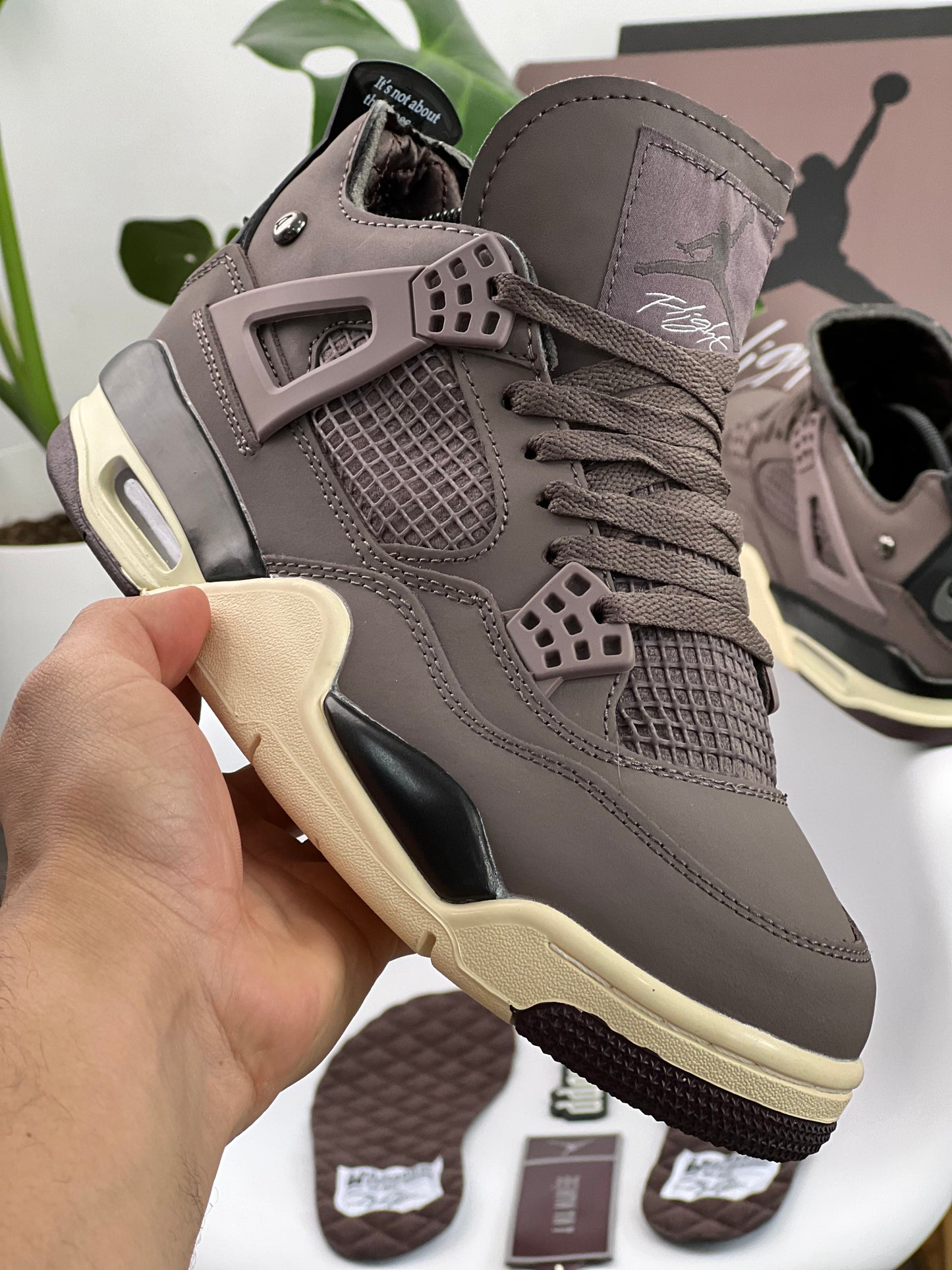 Jordan Retro 4 / A Ma Maniere