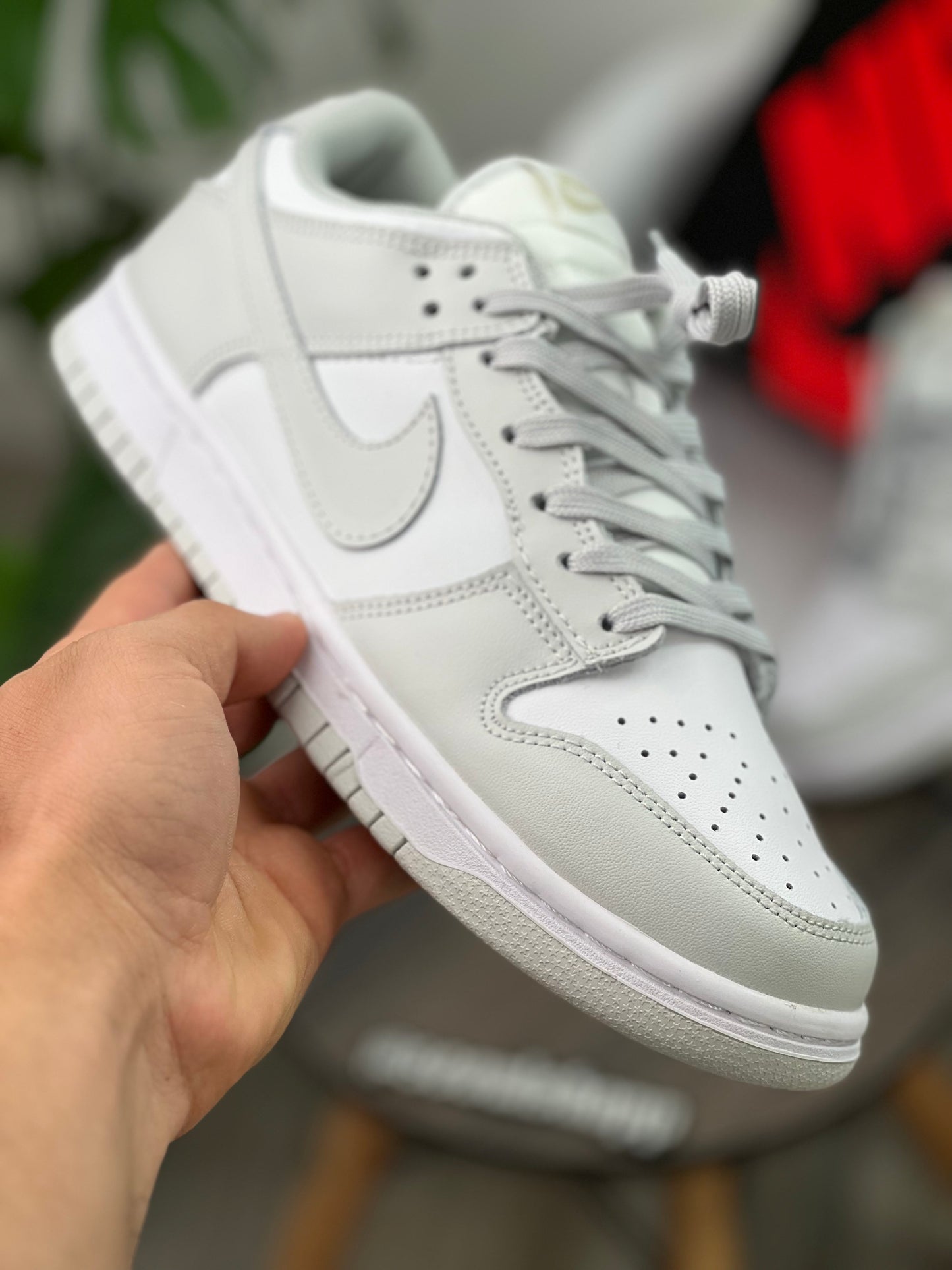 Nike Dunk Low Photon Dust White