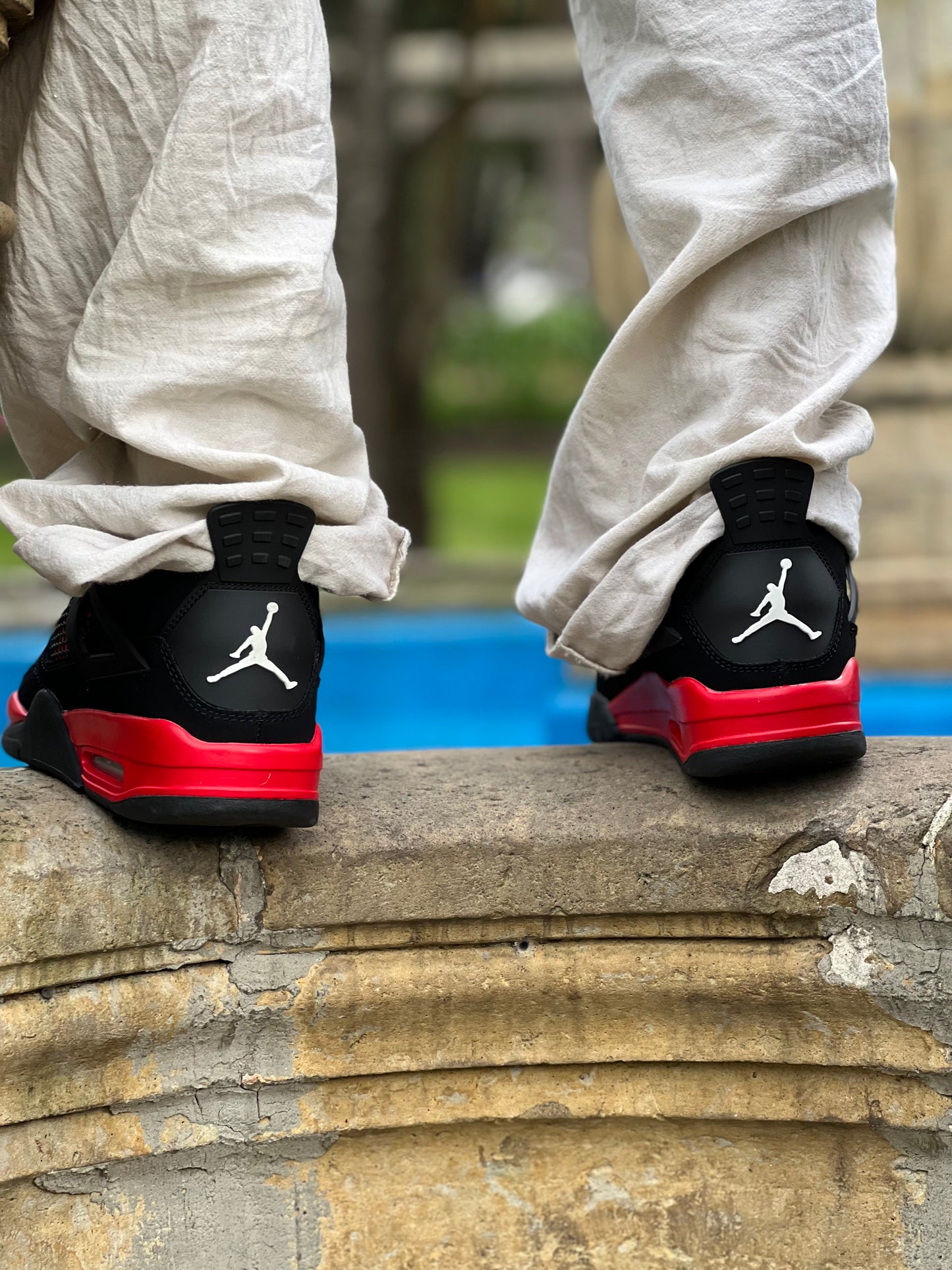 Jordan 4 "Red Thunder"