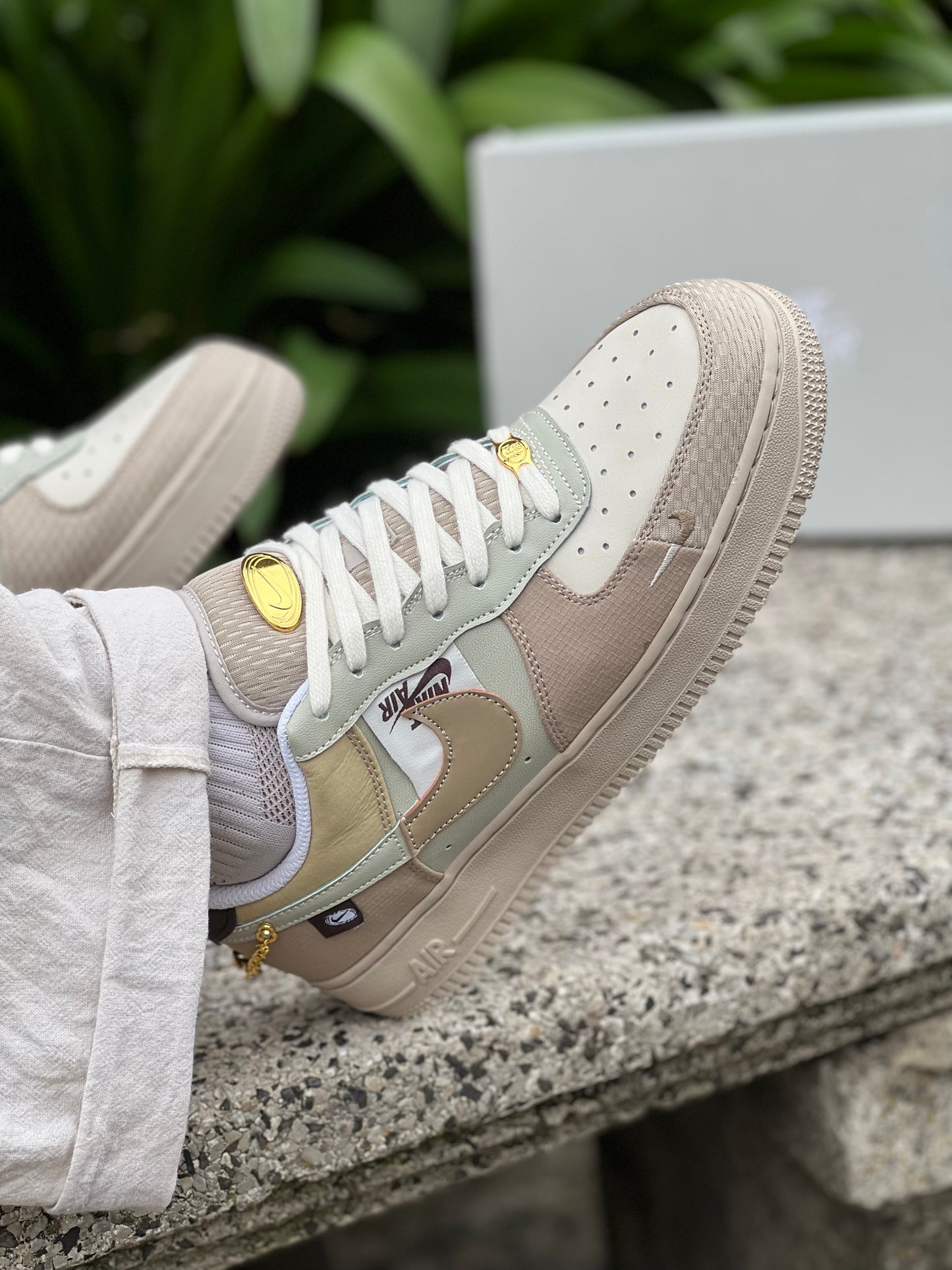 Nike Air Force 1 Tan Bling