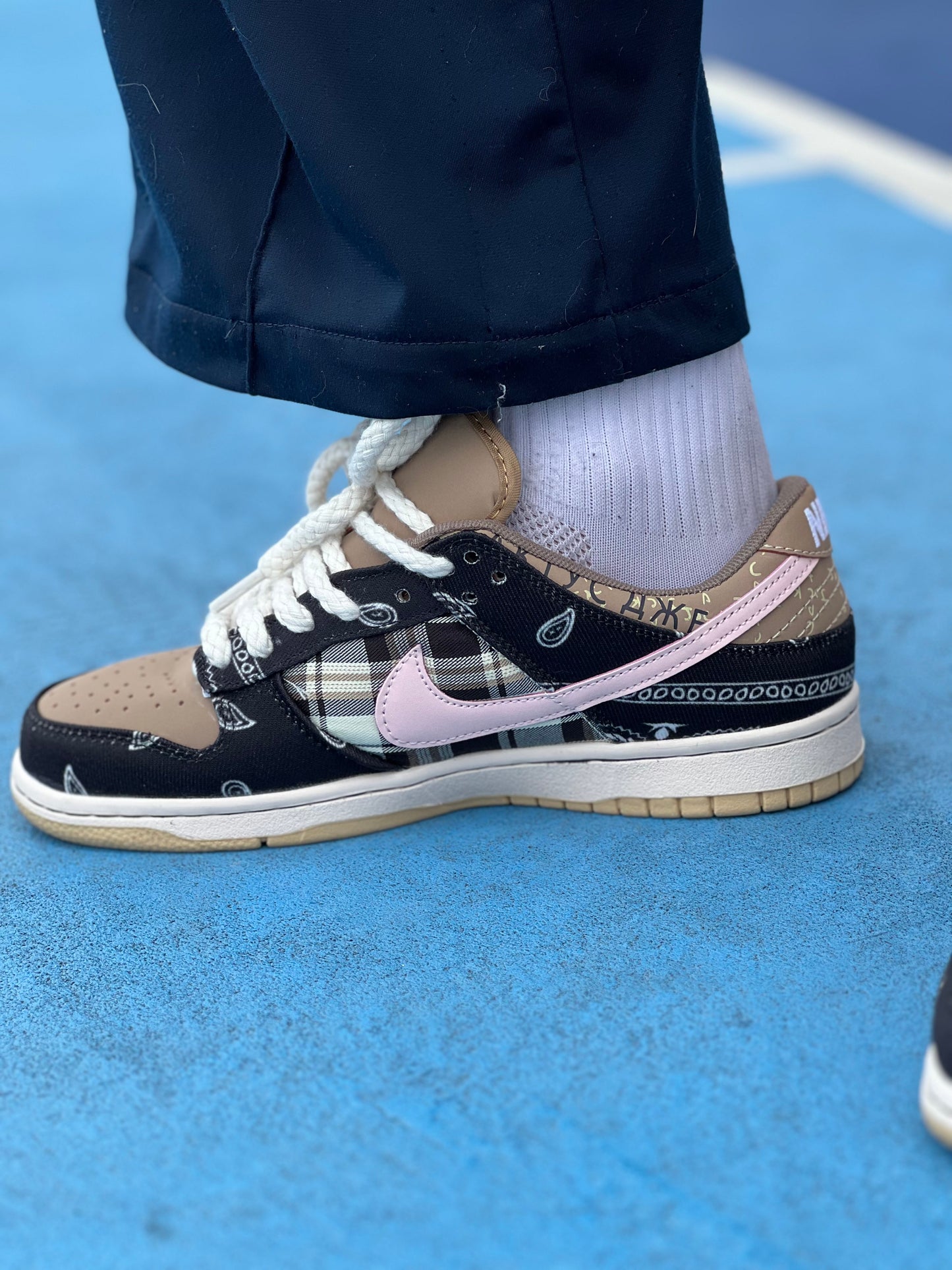 Nike SB Dunk Low Travis Scott