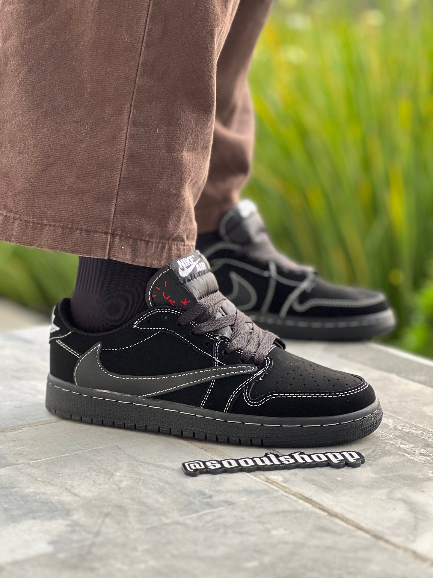 Air Jordan Low Travis Scott "Black Phantom"