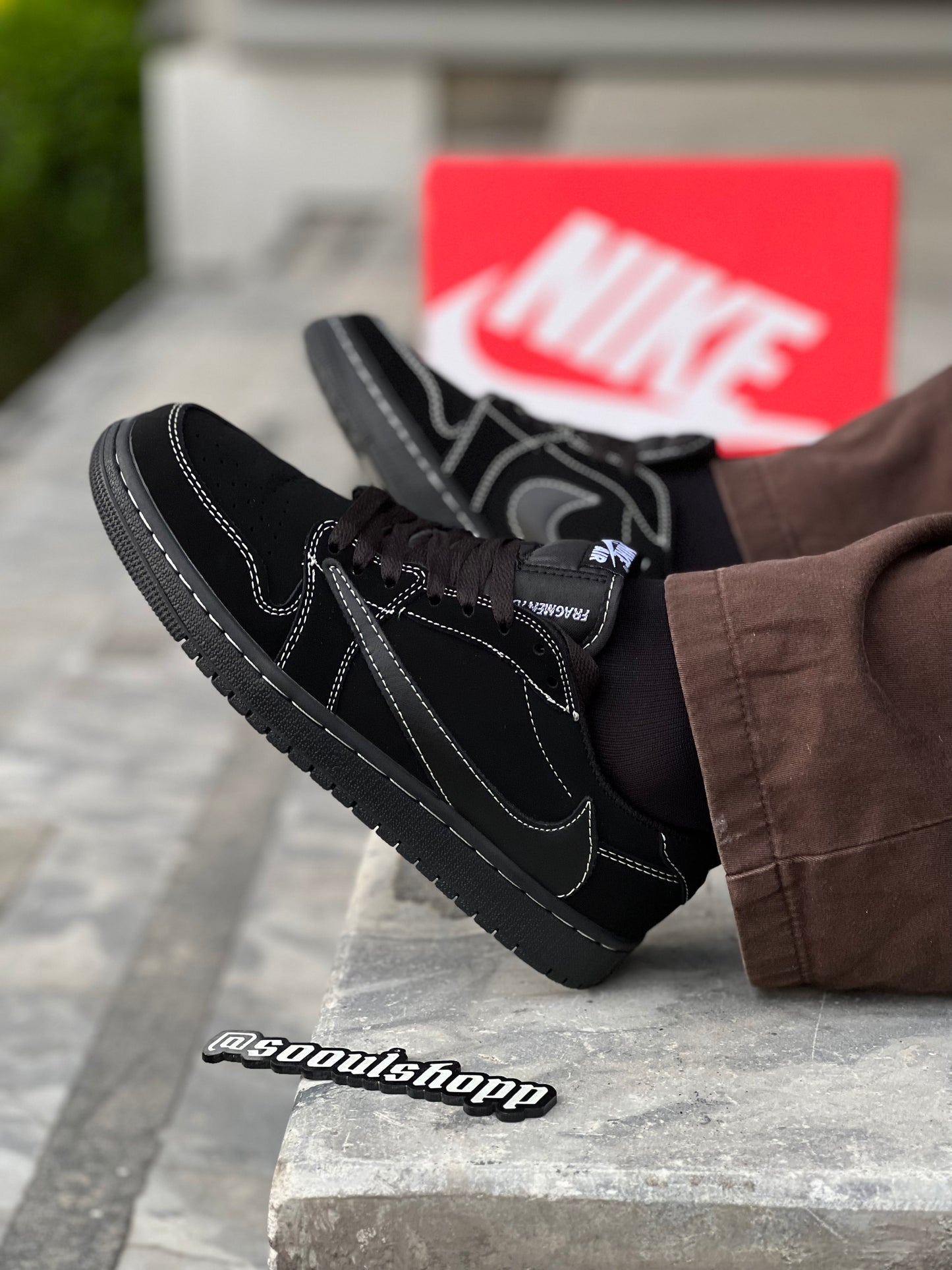 Air Jordan Low Travis Scott "Black Phantom"