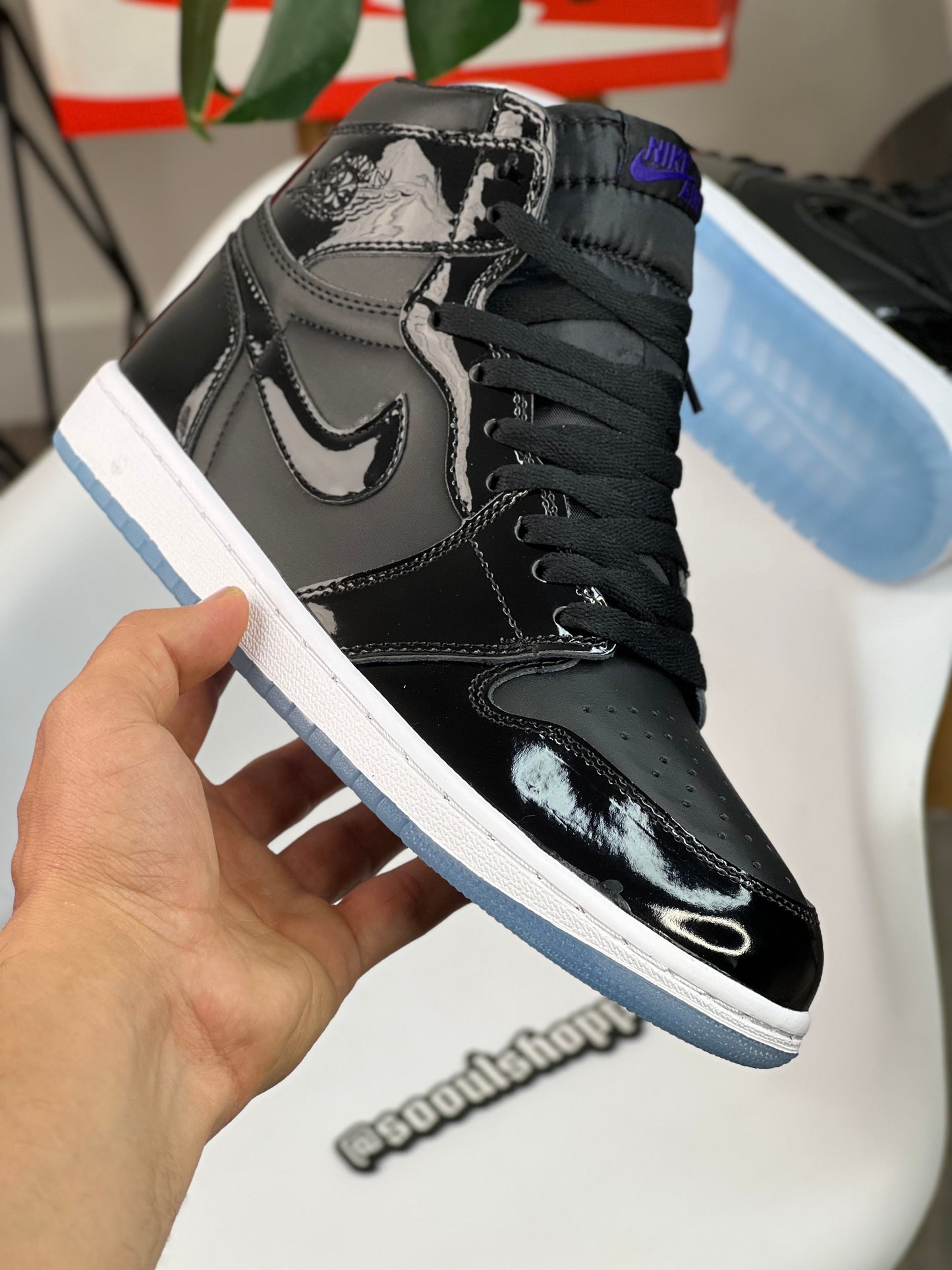 Jordan 1 Mid “Space Jam”