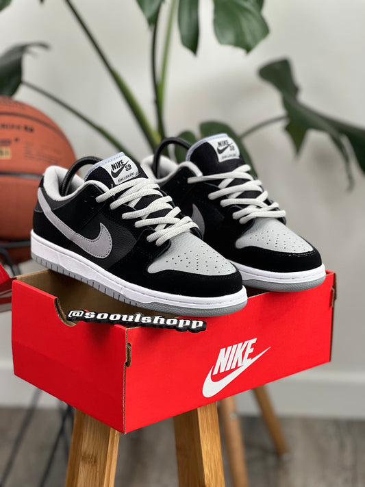 Nike SB Dunk Low "Shadow"