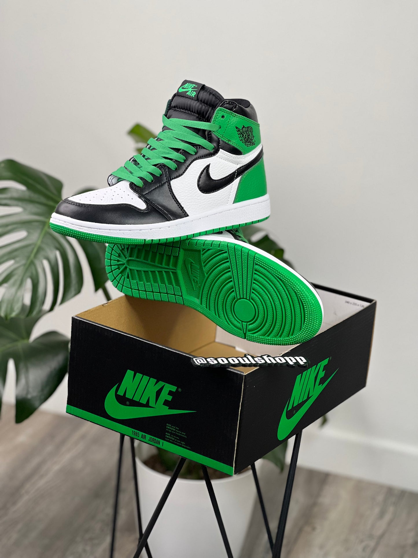 Jordan Retro 1 High "Lucky Green"