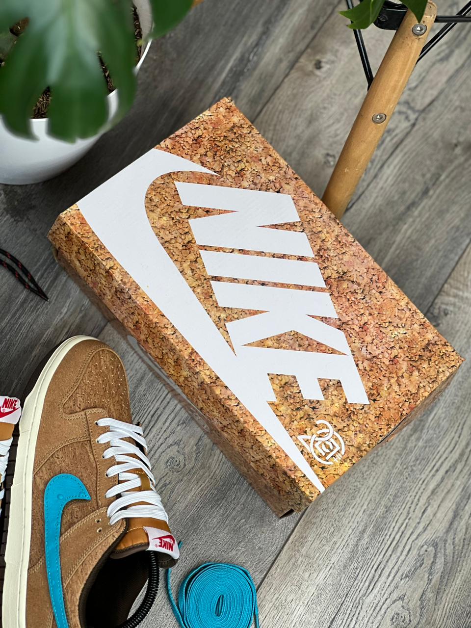 Nike Dunk Low SP x CLOT Cork